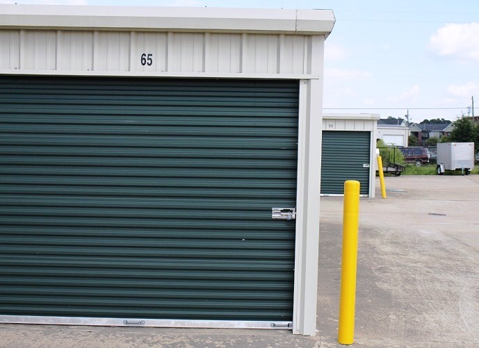 Low interest rates are driving investment in self-storage properties, from basic units like these to multistory buildings. (Clint Lewis/Alabama Center for Real Estate)