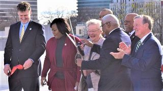 Alabama cuts ribbon on Birmingham’s new interstate bridges