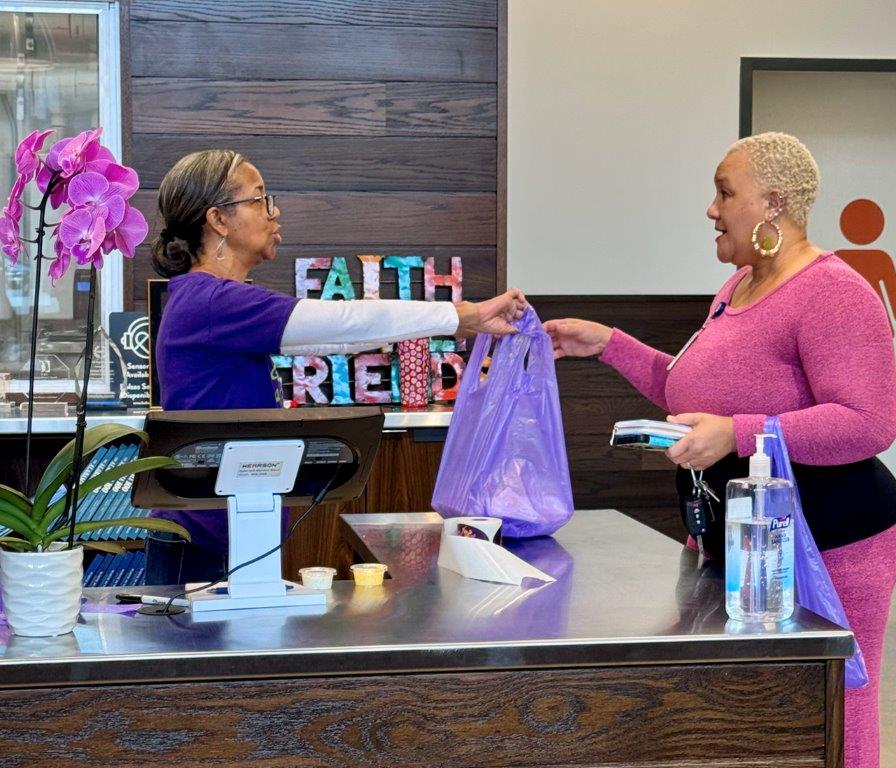 Yo' Mama's is seeing a good number of new customers thanks to its new location. (Susan Swagler / Alabama News Center)